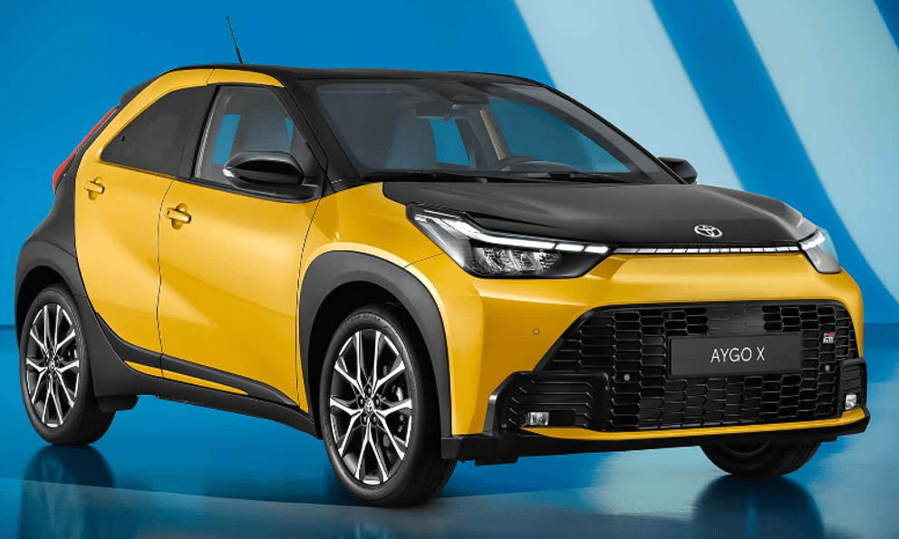 Toyota Aygo từng bán ở Việt Nam có bản nâng cấp: Thêm gói thể thao, động cơ hybrid tiêu thụ từ 3,8 lít/100km