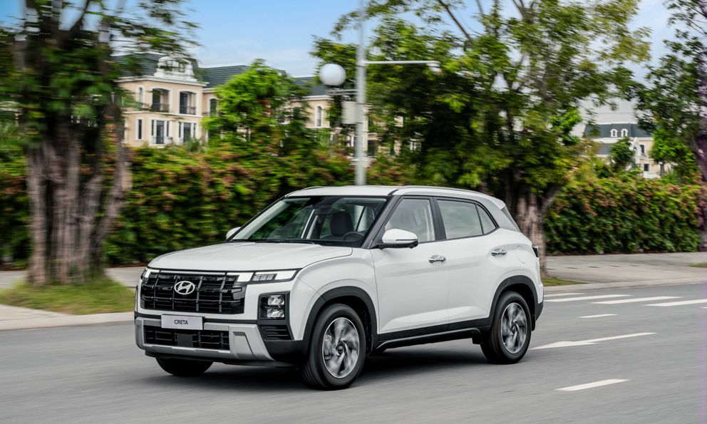 Hyundai Creta 2025 tại Việt Nam thêm nhiều option nhưng vẫn chưa 'full' như bản Ấn, nếu bổ sung sẽ dễ cạnh tranh hơn với Yaris Cross