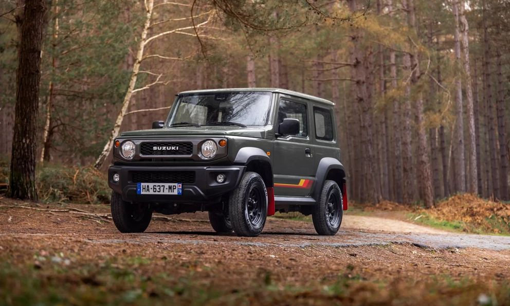 Suzuki Jimny có bản đặc biệt trước khi rời một thị trường: Độ nhẹ nhưng chất, khách Việt có thể tham khảo để làm mới xe mình 