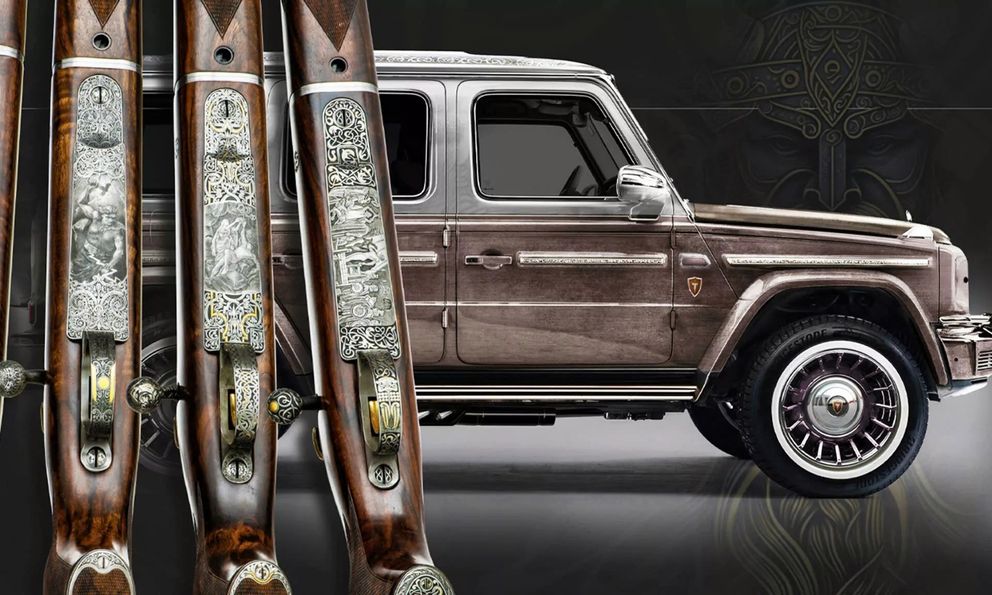 Bản độ Mercedes-AMG G63 cực độc lấy cảm hứng từ 4 khẩu súng nổi tiếng: Trần xe chạm khắc thủ công, ghế ngồi từ da bò nguyên tấm và da hải cẩu, cốp xe ẩn chứa điều đặc biệt