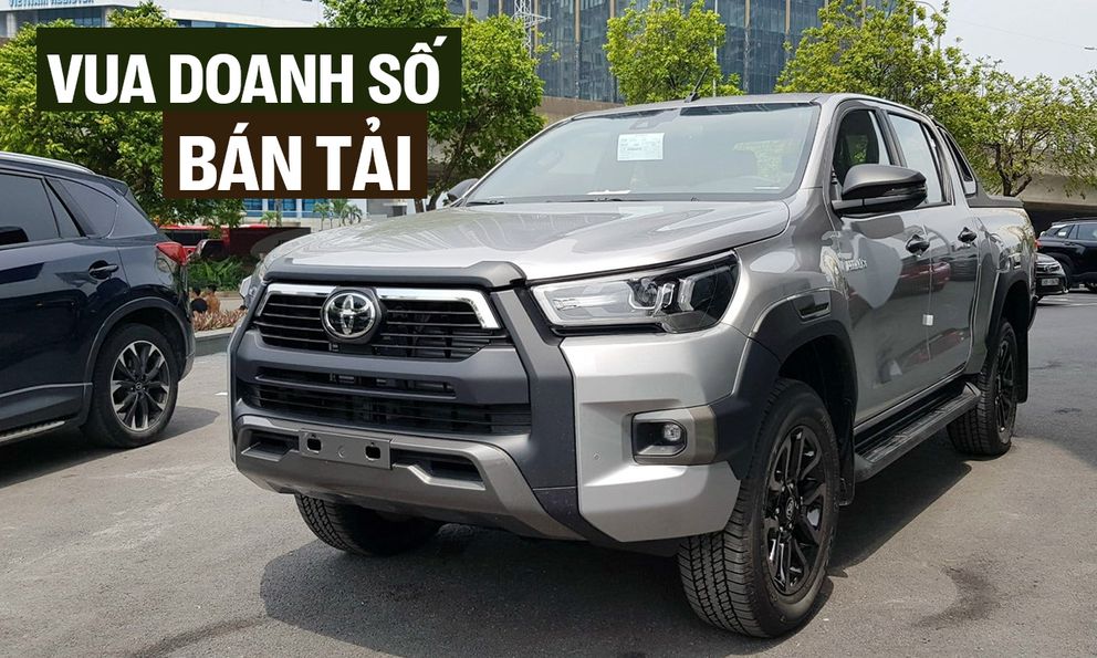 Toyota chiếm một nửa xe bán chạy nhất thế giới: Doanh số Corolla Cross tăng khủng nhất, Hilux bán ít ở Việt Nam nhưng leo top toàn cầu