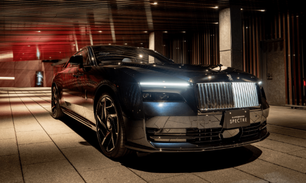 Rolls-Royce Black Badge - Cách khẳng định vị thế mới của giới siêu giàu