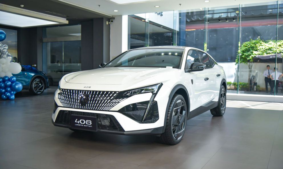 Ảnh chi tiết Peugeot 408 bản đặc biệt giới hạn giá từ 1,039 tỷ đồng đã về đại lý: Bộ ghế là điểm khác biệt nổi bật nhất