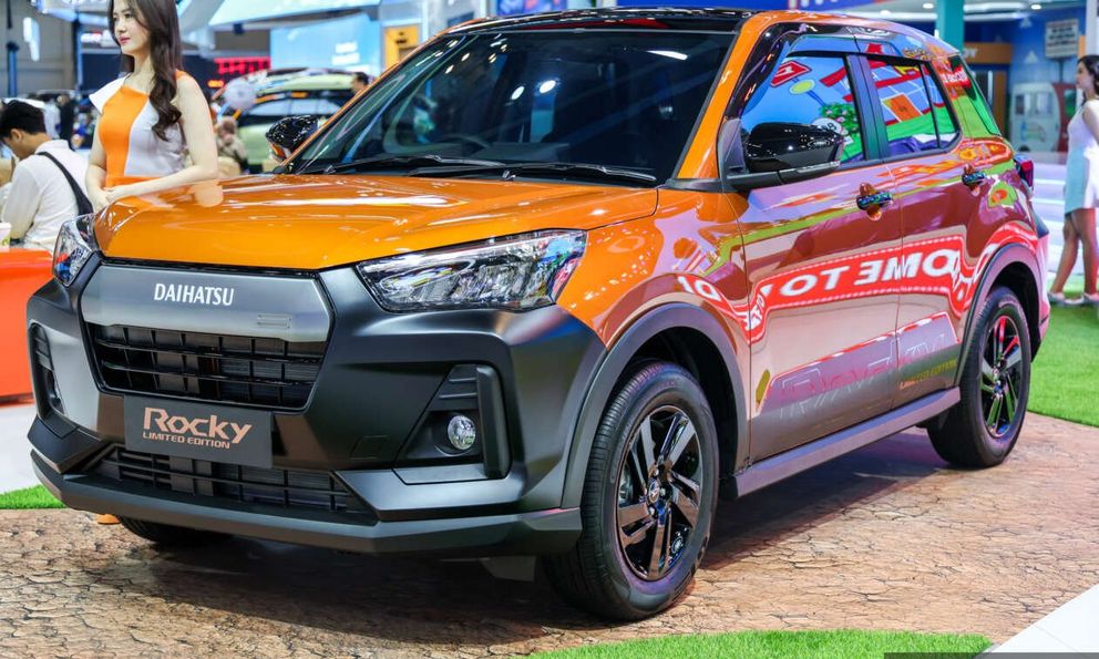 'Toyota Raize' bổ sung bản đặc biệt: Hai tông màu, giới hạn chỉ 10 chiếc, giá quy đổi chỉ gần 400 triệu đồng