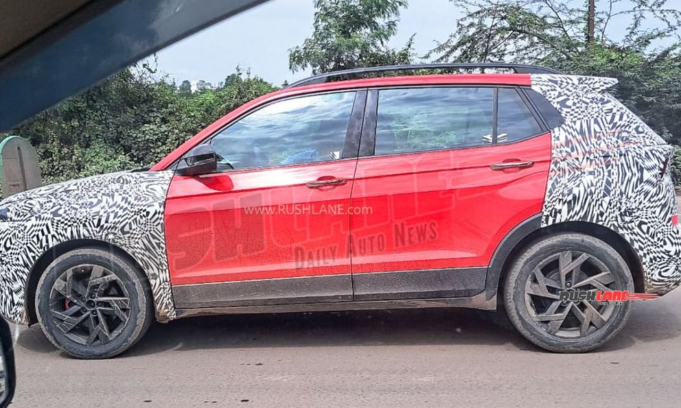 Bắt gặp Skoda Kushaq bản nâng cấp khi chạy thử: Có thể trang bị ADAS mà người Việt mong chờ, thêm cửa sổ trời toàn cảnh