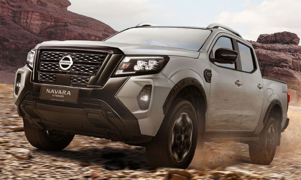 Nissan Navara có thêm bản mới: Phần đầu hầm hố hơn, nội thất bọc da đặc biệt chống bám bẩn, động cơ giữ nguyên
