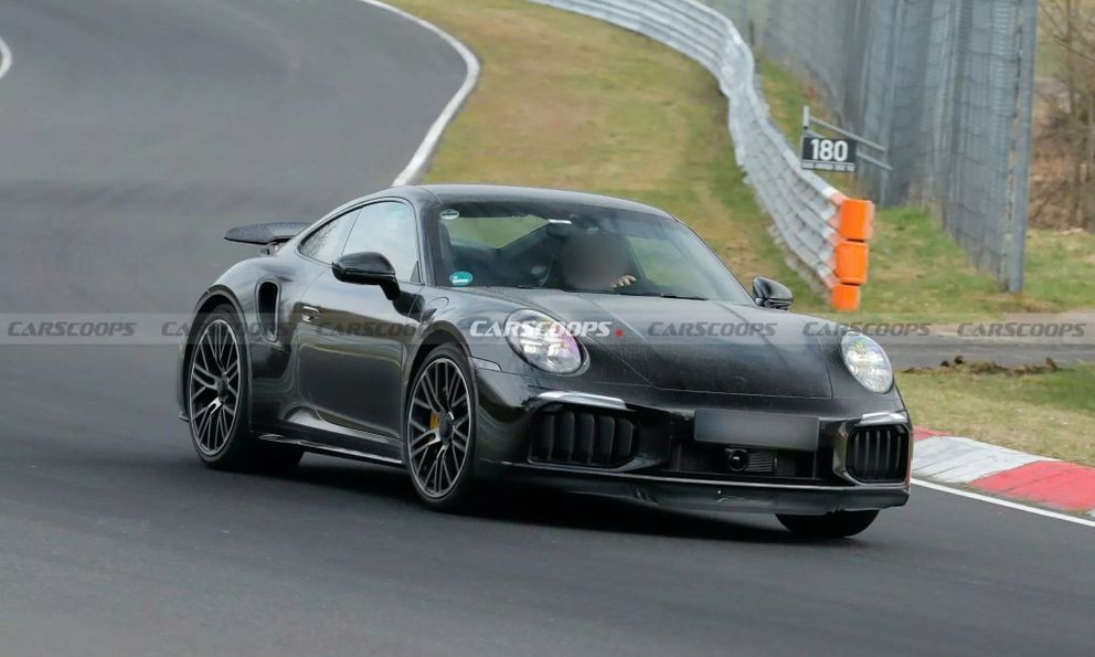 Porsche 911 sắp có bản Turbo và Turbo S hoàn toàn mới: Động cơ hybrid có thể mạnh đến 700 mã lực, ra mắt ngay tháng này