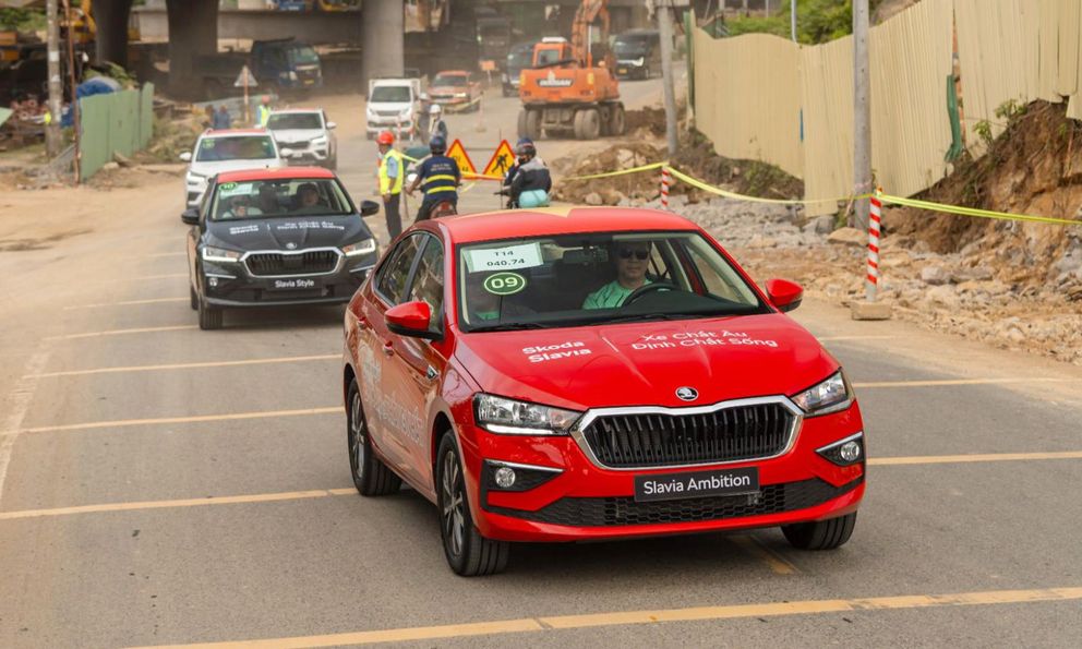  Cầm lái Skoda Slavia hơn 1.000km để tìm lời đáp cho câu hỏi ‘Sedan đô thị xuyên Việt thế nào, có thoải mái không’