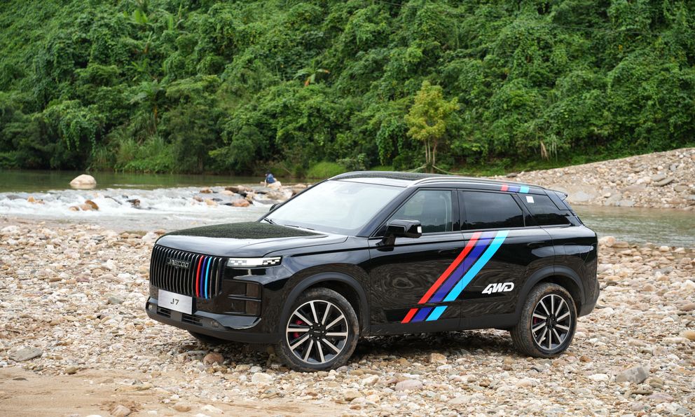 Jaecoo J7 sắp thêm bản mới tại Việt Nam: 7 chế độ lái, camera 540 độ, tăng sức đấu CX-5