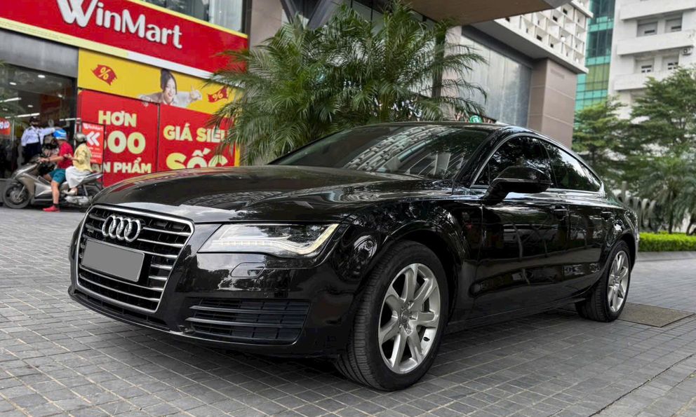 Audi A7 từng đổi được 76 cây vàng nay bán lại chưa được 4 cây, rẻ ngang Vios 'đập hộp' sau 12 năm lăn bánh