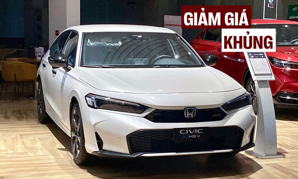 Đúng 1 năm trước, loạt xe mới mở bán tại Việt Nam: Có cả sedan, SUV, bán tải, các mẫu hybrid từng 'hot' nay giảm giá cả trăm triệu đồng
