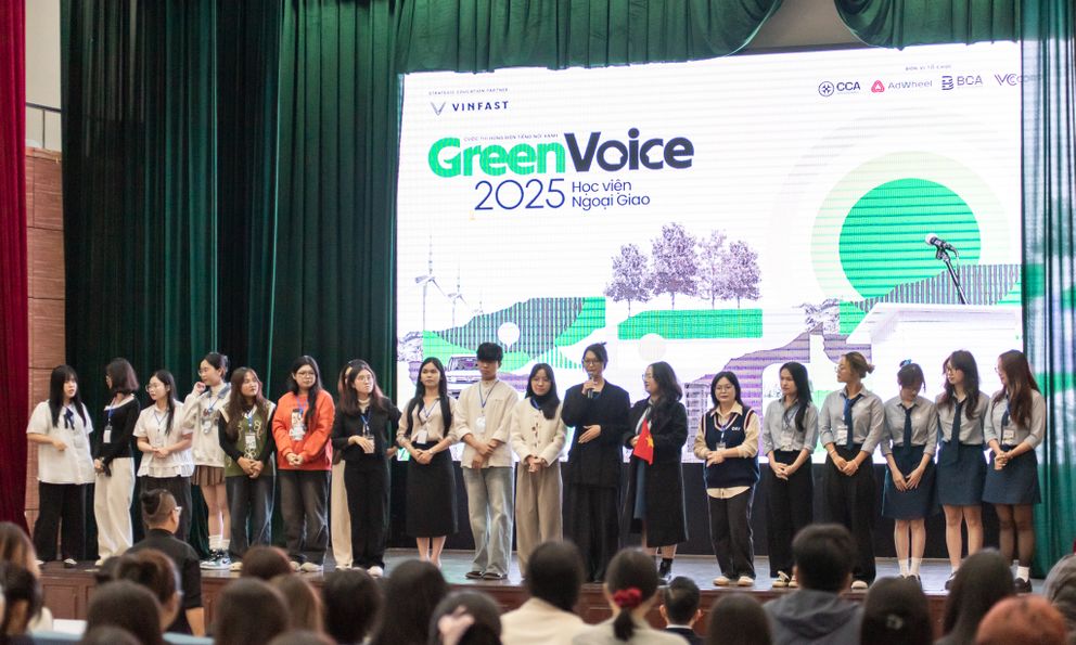 Green Voice: Hành trình giới trẻ Việt hùng biện bằng tiếng nói xanh