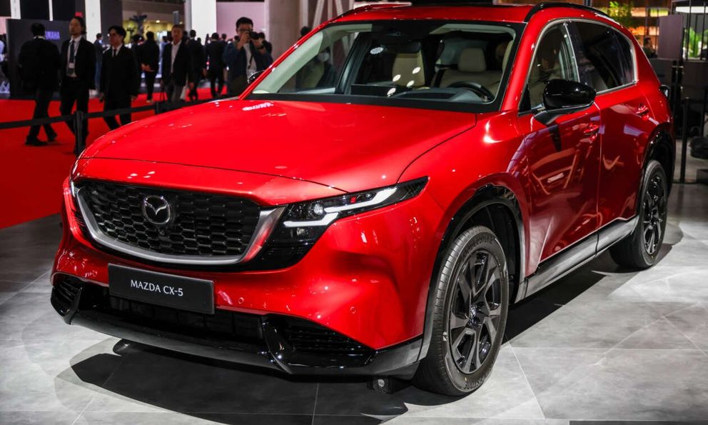 Mazda CX-5 thế hệ mới ra mắt tại quê nhà: Sang hơn, có động cơ mild-hybrid, sẵn sàng khuấy đảo thị trường Việt Nam