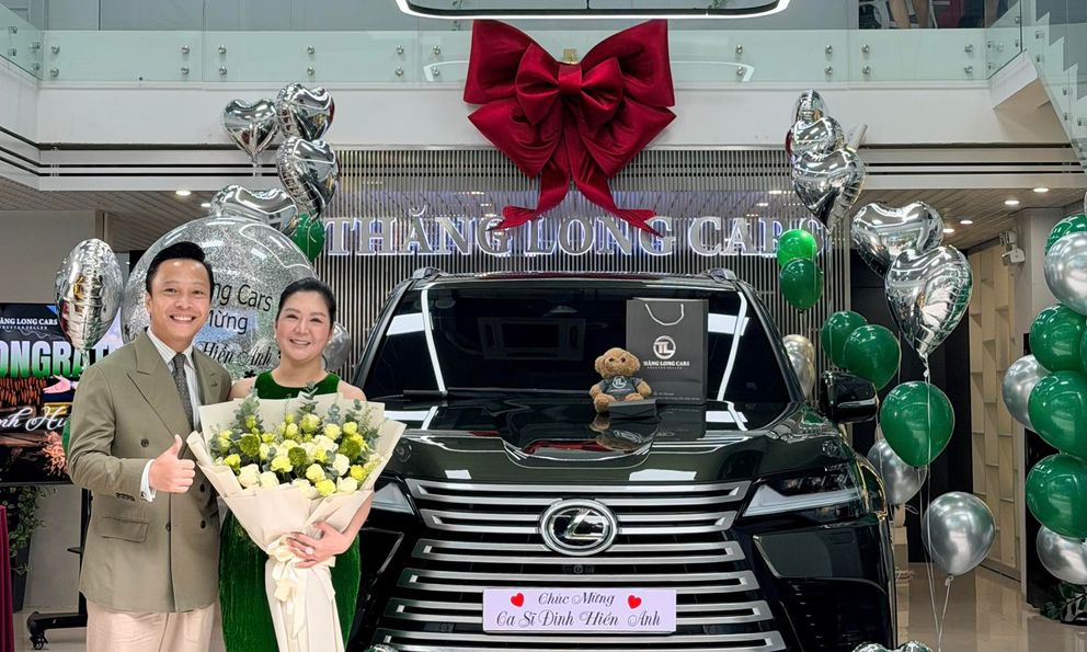 ‘Nữ hoàng phòng trà’ Đinh Hiền Anh sắm Lexus LX 600 sau 3 năm sử dụng RX: Xe màu hiếm, giá có thể tới gần 10 tỷ đồng