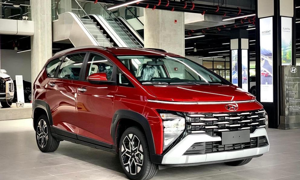 MPV ồ ạt vào Việt Nam, Hyundai Stargazer đang đứng ở đâu?