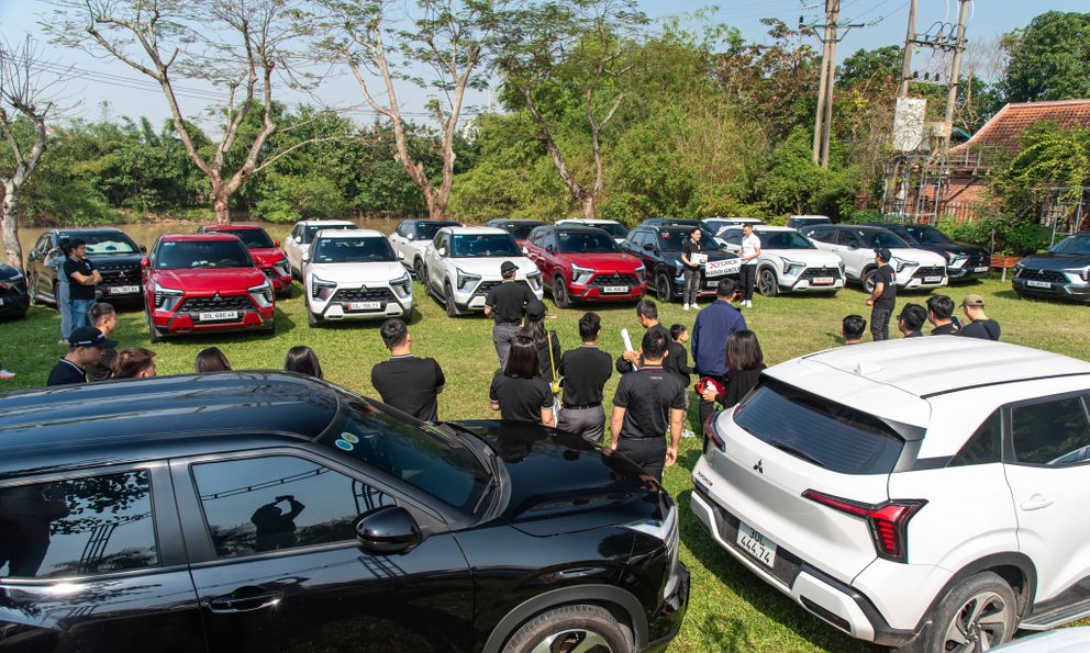 Hàng chục xe Mitsubishi Xforce khuấy động Hà Nội: Xếp hình, chia sẻ cách dùng xe thực tế hay hơn xem trên mạng!