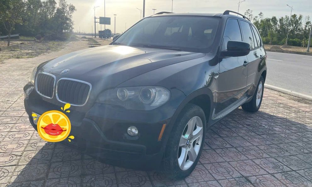 Rao BMW X5 giá 130 triệu đồng, người bán nói hết muốn chơi xe, khẳng định gầm bệ còn chắc cho ai muốn ‘nhảy hố vôi’