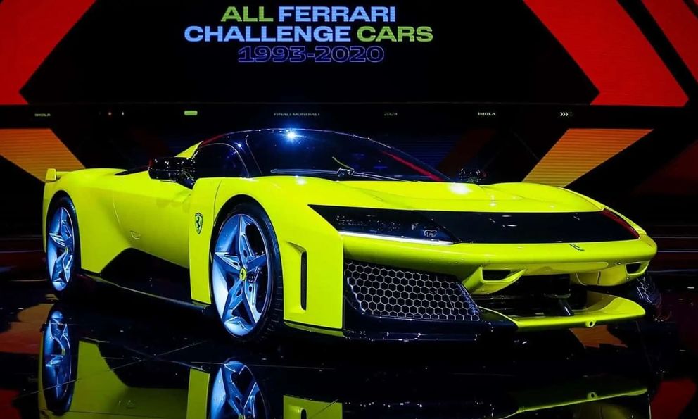 Sếp Ferrari ‘mổ xẻ’ động cơ V6 trên siêu xe mới từng gây tranh cãi, khẳng định vượt trội loại V12 nhờ công nghệ từ xe đua