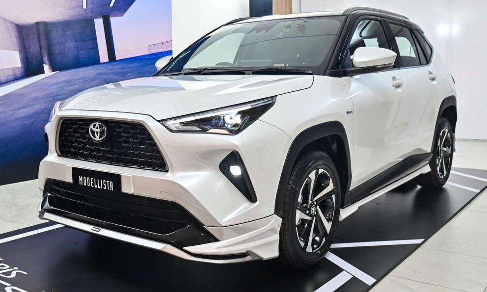 Chủ xe Toyota Yaris Cross thích độ hàng xịn thì hãng có bán bộ bodykit chính hãng: Thêm vài chi tiết là có dáng hầm hố hơn hẳn xe zin