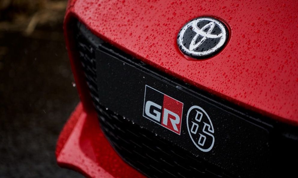 Toyota muốn có hãng con chuyên làm xe thể thao kiểu AMG, chuyên gia đưa lý do giải thích đây là sai lầm