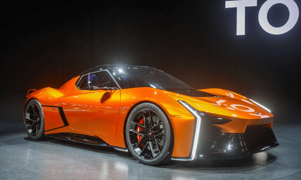 Toyota làm sống dậy 'huyền thoại' MR2: Động cơ đặt giữa, dẫn động 4 bánh quyết 'đấu' xe thể thao thuần chất