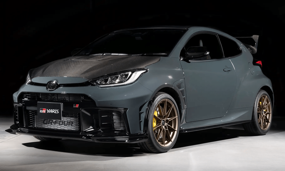 Khi Toyota GR Yaris vẫn chưa đủ, đây sẽ là bản bạn cần cân nhắc: Chỉ 200 chiếc, dát nhiều carbon, tinh chỉnh đặc biệt dành cho đường đua