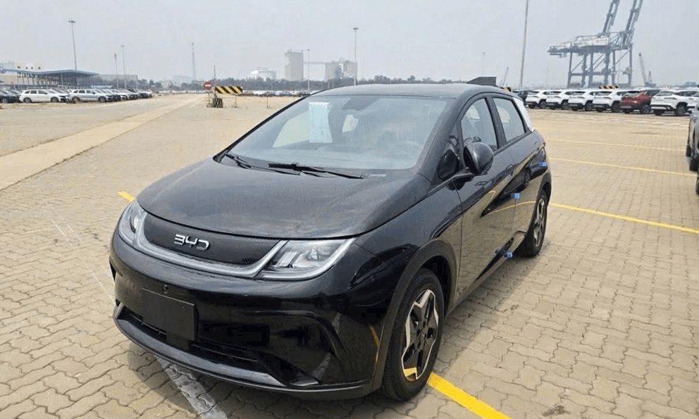 BYD Dolphin 2026 ồ ạt nhận cọc tại Việt Nam: Nhập Thái Lan, nâng cấp toàn diện, giá có thể giảm gần 100 triệu đồng