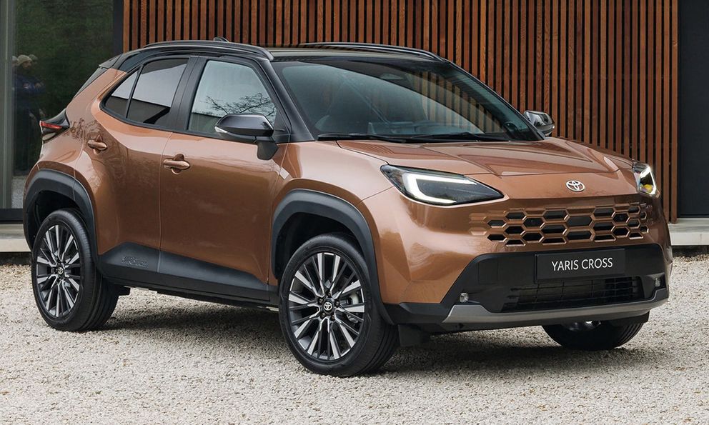 Toyota Yaris Cross 2026 ra mắt: Mặt trước 3D hoàn toàn mới, bản thể thao dùng động cơ hybrid, phuộc tinh chỉnh riêng