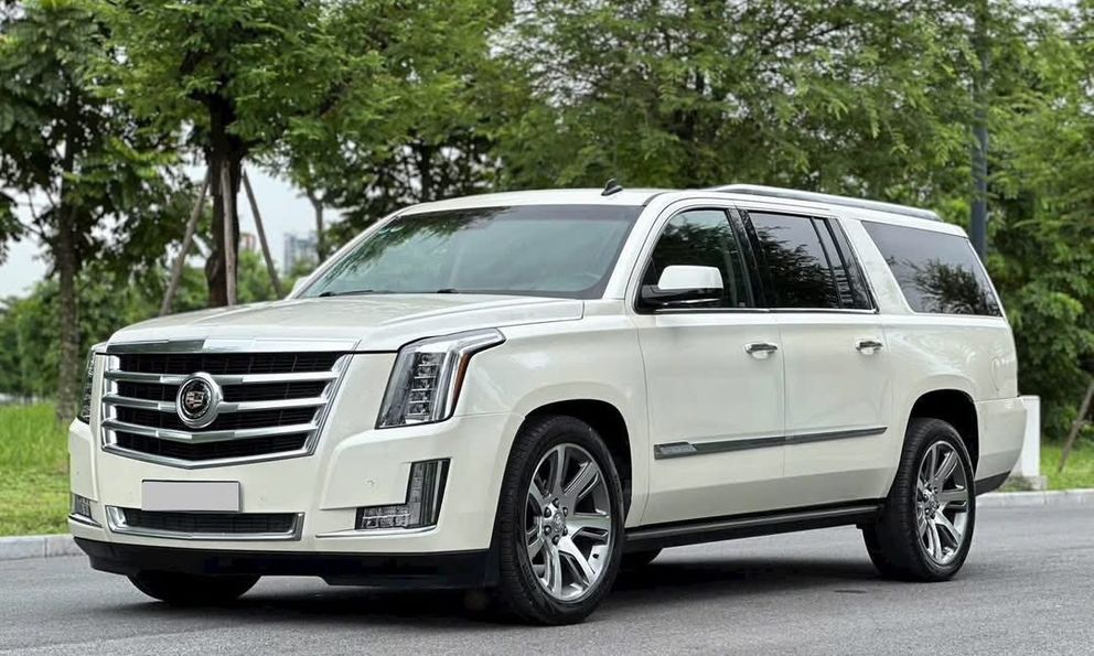 Chiếc Cadillac này bán lại chưa đến 2 tỷ đồng: Lớn hơn cả Everest, phù hợp cho gia đình cần cốp rộng mà vẫn đủ 6 chỗ, nhưng có điểm cần đánh đổi