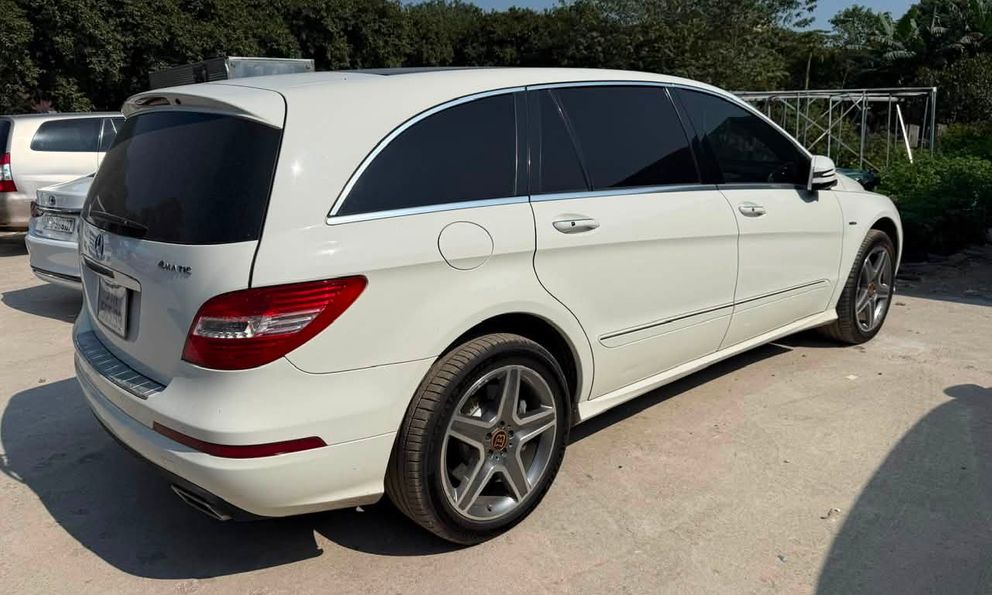 Hàng hiếm Mercedes-Benz R 350 rao bán ngang giá Destinator: 7 chỗ cho gia đình, người bán khẳng định VN không có chiếc thứ 2, mua về chỉ việc đi