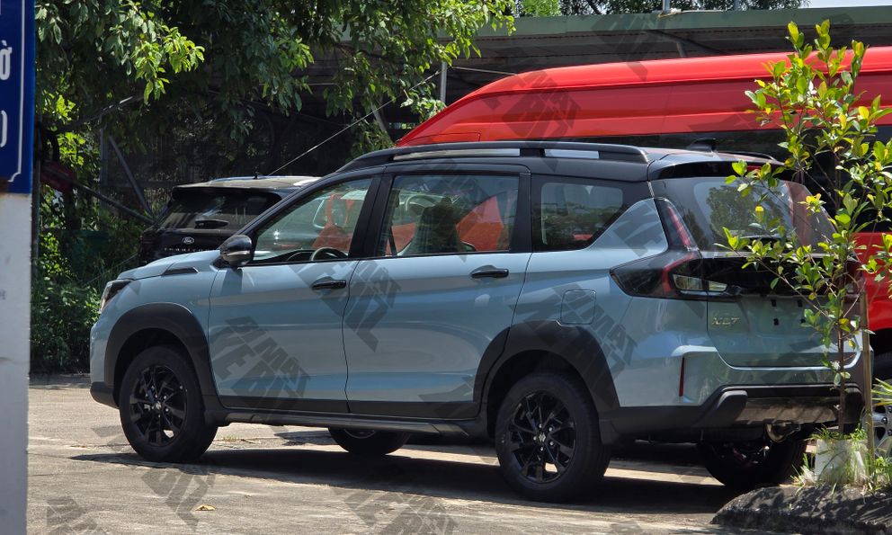 Suzuki XL7 bản lạ lộ diện tại Việt Nam: Mặt tản nhiệt lớn, mâm mới, ít nhất 2 phiên bản, chưa từng ra mắt toàn cầu