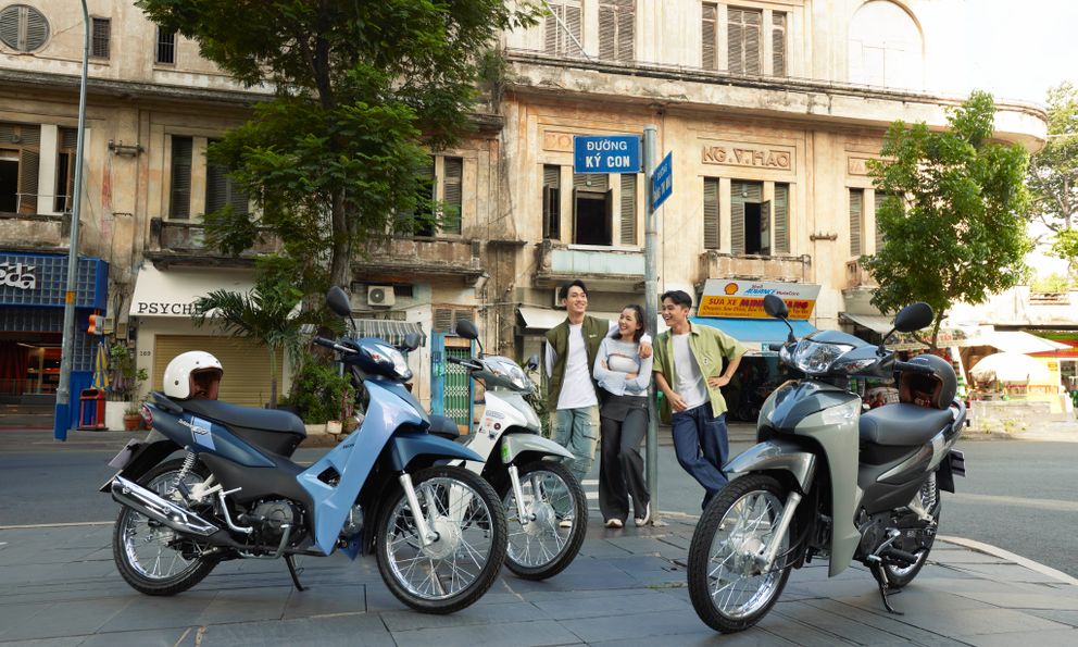 Honda Việt Nam ‘chơi lớn’ ngày hè: Mua Vision, Wave Alpha nhận ngay quà tiền triệu, cơ hội mua xe trả góp lãi suất cực thấp