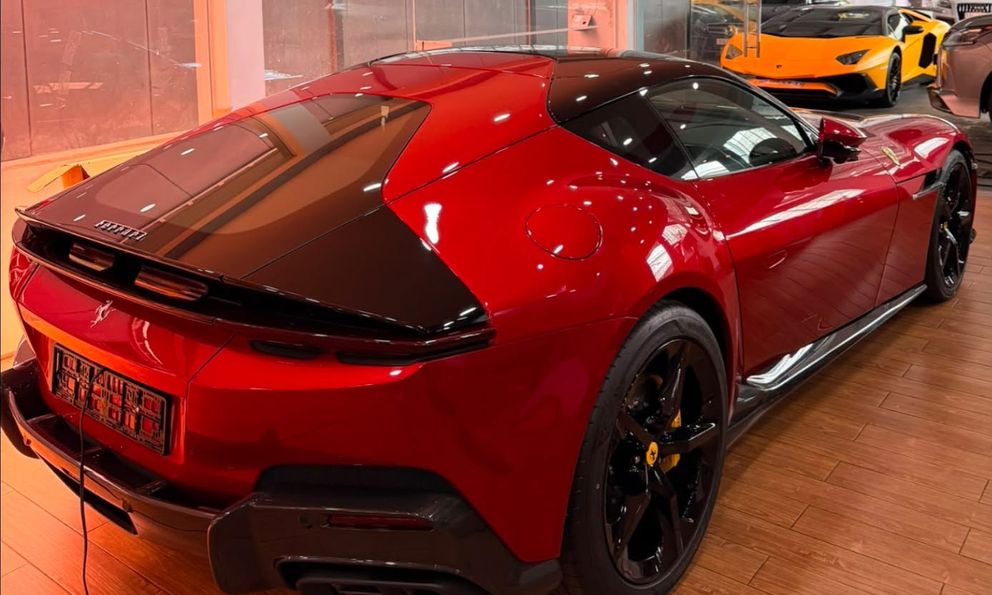 Ferrari 12Cilindri đầu tiên về Việt Nam: Giá bán là ẩn số, tùy chọn ghế carbon, dùng máy V12 mạnh hơn 800 mã lực