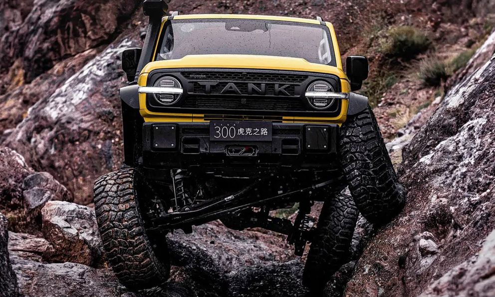Tank 300 thêm bản mới khác hẳn bản đang bán ở Việt Nam: Thiết kế kiểu Jeep, trục dài hơn, tối ưu off-road