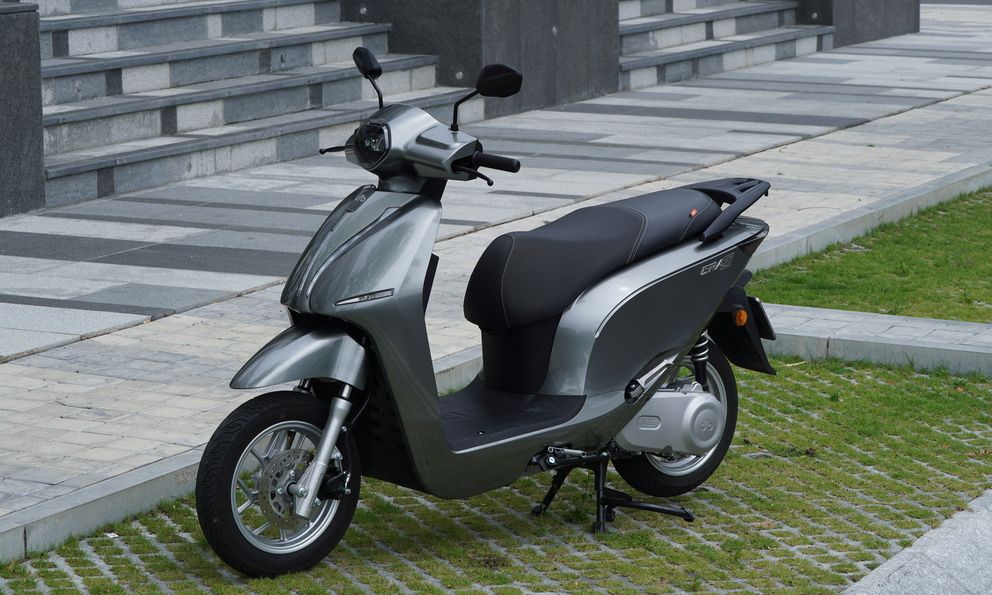 Dat Bike và công nghệ sạc mới - lời giải cho người dùng xe máy điện Việt Nam