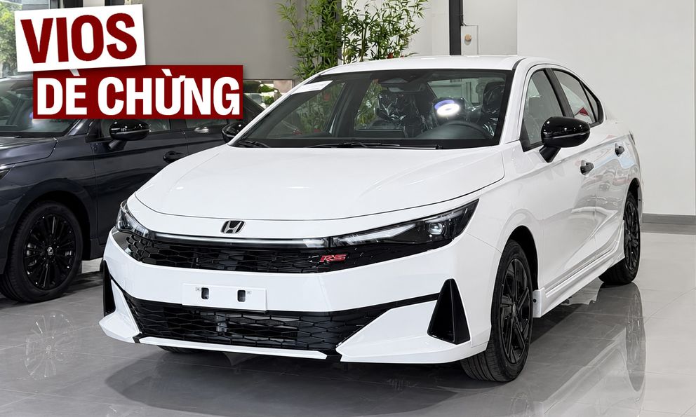 Honda City 2026 nhận cọc tại đại lý: Dự kiến 2 bản, ngoài thiết kế mới còn có màn lớn, bỏ lốp dự phòng, có xe giao tháng này
