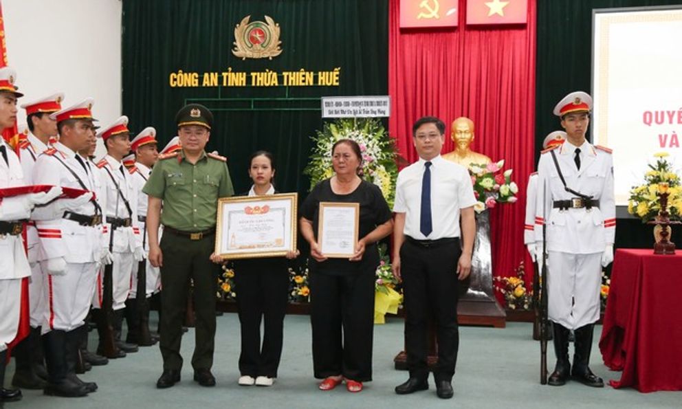 Truy tặng bằng Tổ quốc ghi công cho Phó trưởng công an phường hy sinh