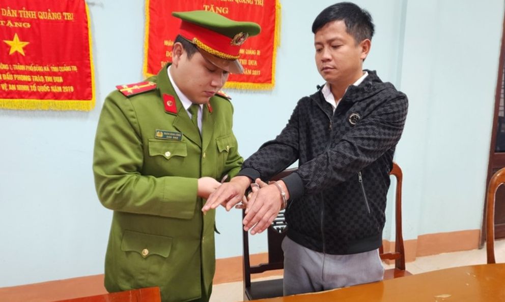 Bắt đối tượng lừa đảo chiếm đoạt hơn 4 tỷ đồng