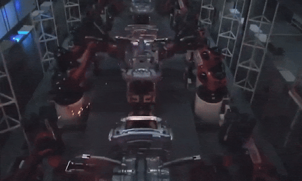 “Nhà máy trong bóng tối” ở Trung Quốc không nghỉ trưa, không tan ca: Viễn cảnh u tối cho người lao động?