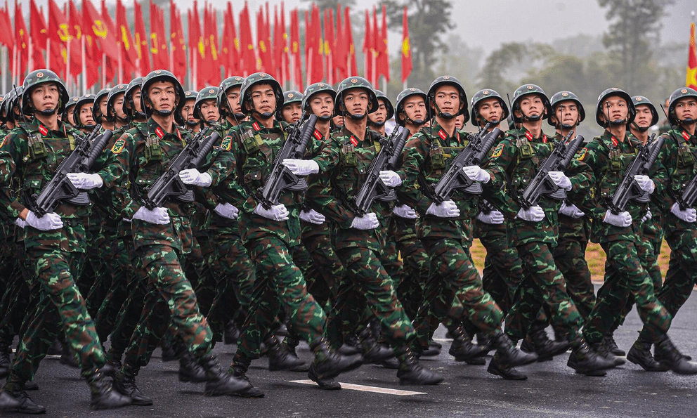 Bất ngờ vũ khí 