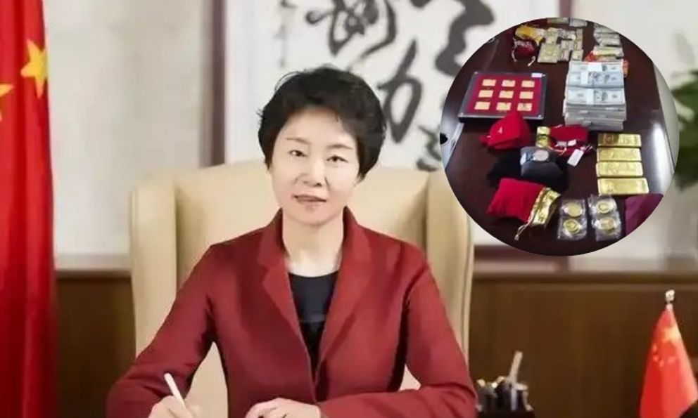 Choáng ngợp trong phòng chứa “đồ tùy táng” của bà trùm ngân hàng Trung Quốc: Giá của tham nhũng không rẻ!