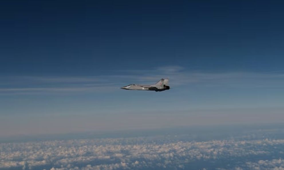 CNN: 3 tiêm kích NATO lao lên đánh chặn, buộc phi đội MiG-31 Nga rút lui khỏi không phận Estonia
