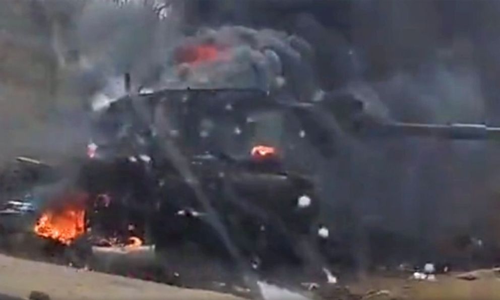 69 xe tăng vừa được lôi ra khỏi kho: Loại này từng bị Nga chê là 