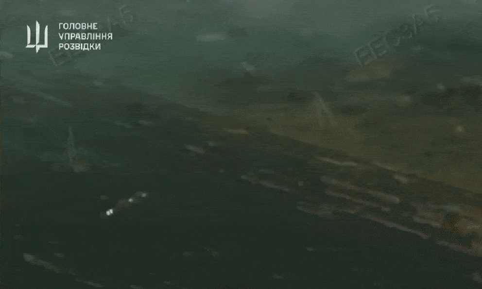 Black Hawk lao vào điểm nóng Pokrovsk, đặc nhiệm Ukraine 'mở đường máu' - Vòng vây Nga siết nghẹt