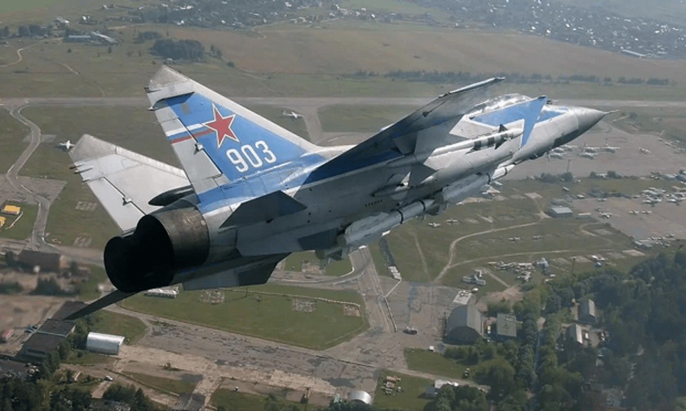 50 năm tuổi, MiG-31 vẫn khiến mọi đối thủ trên không phải kính nể