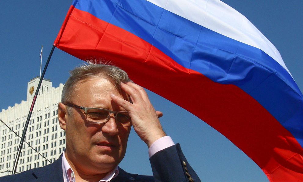 RT: Cựu Thủ tướng Nga bị chỉ định là 'kẻ khủng bố'