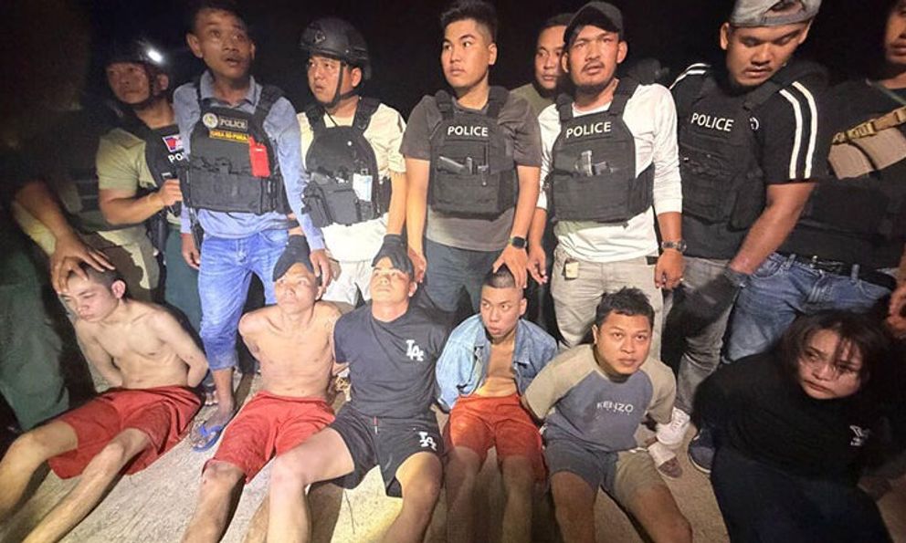 Bộ Ngoại giao cung cấp thông tin 6 người Việt nổ súng trốn thoát ngay tại tòa ở Campuchia