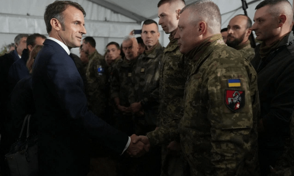 Pháp sẵn sàng đưa quân sang Ukraine năm 2026: Tham vọng lớn, năng lực có đủ?