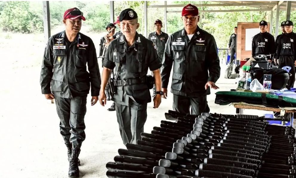 F-16 Thái Lan không kích Campuchia: Bangkok tố Phnom Penh triển khai vũ khí hạng nặng, đã có thương vong