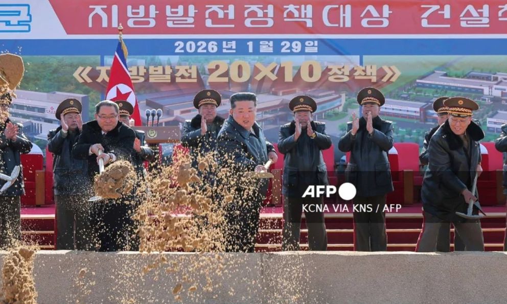 Trước thềm đại hội Đảng Lao động, ông Kim Jong Un công bố 'siêu dự án': Chuyển đổi gần 1/3 Triều Tiên